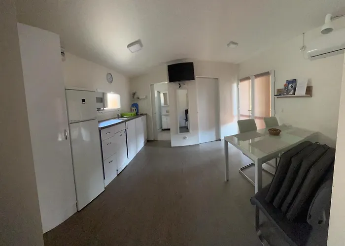 بيت للعطل Cremona Mobile Blue توراني